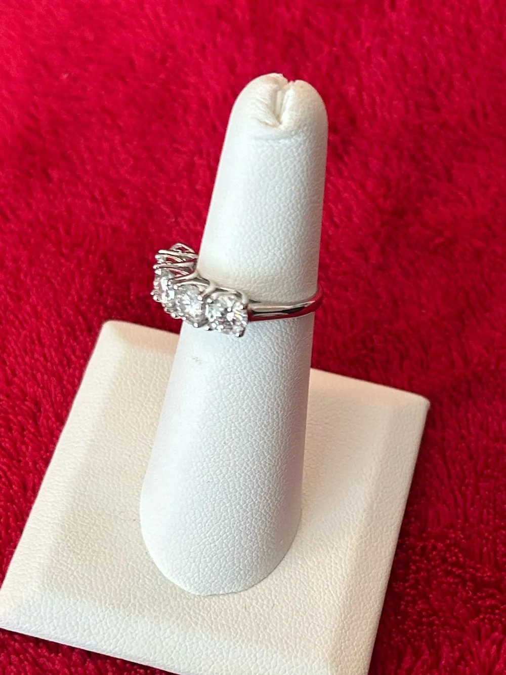 NEW! Silver 925 2.5ct Diamond Ring Size 5.5